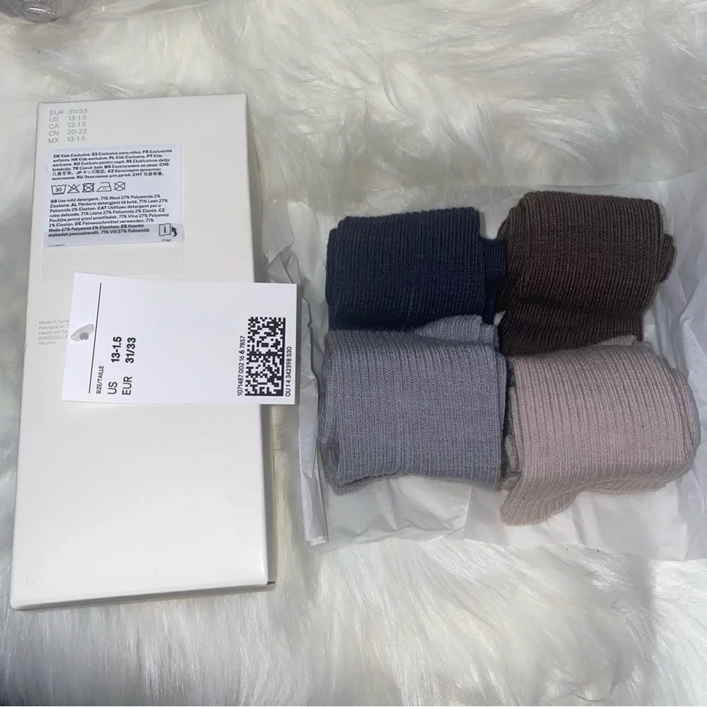 H&M 71% wool socks New in box